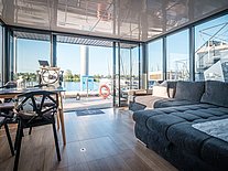 Innenansicht vom Hausboot Innenansicht vom Hausboot